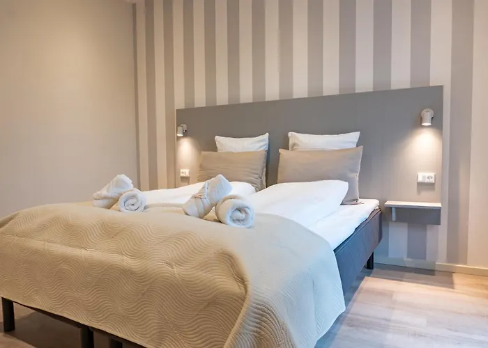 Hotel Ulfborg 酒店